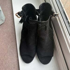 New Look Black Cut-Out Heels